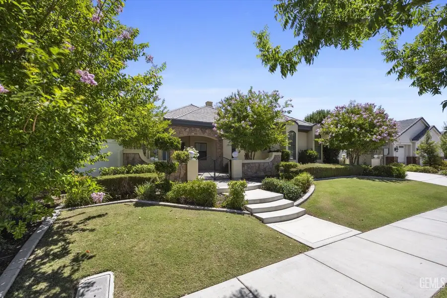 2706 OAKLEY STREET, Bakersfield, CA 93311 - #2