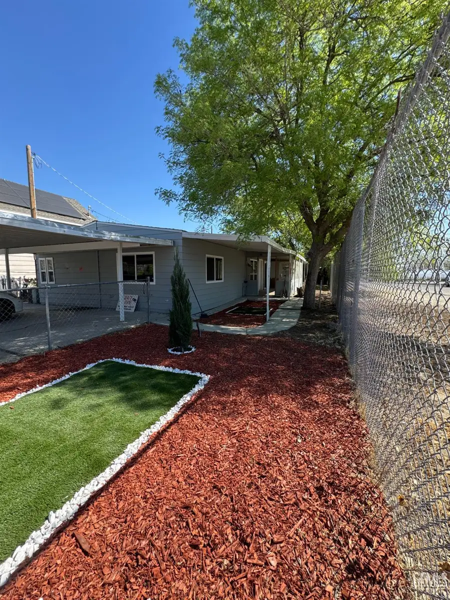 916 SAN JOAQUIN STREET, Maricopa, CA 93252 - #2