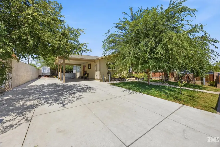 7812 GEORGETOWN AVENUE, Lamont, CA 93241 - #3