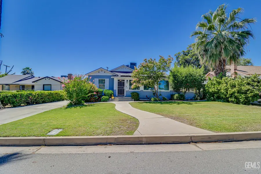 2704 ALTURAS DRIVE, Bakersfield, CA 93305 - #2