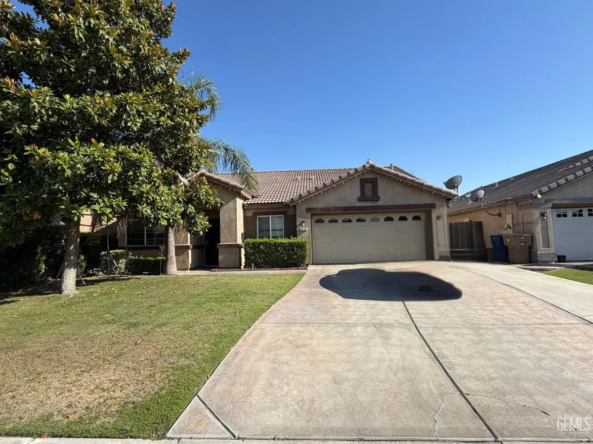 5113 SILVER CLOVER AVENUE, Bakersfield, CA 93313 - #1
