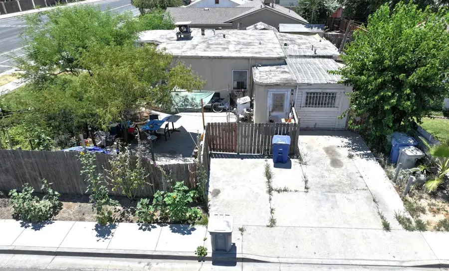 731 LEXINGTON STREET, Delano, CA 93215 - #2