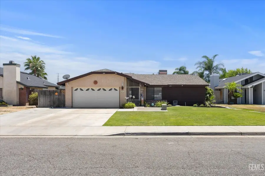 8521 BELLOWS AVENUE, Bakersfield, CA 93311 - #2