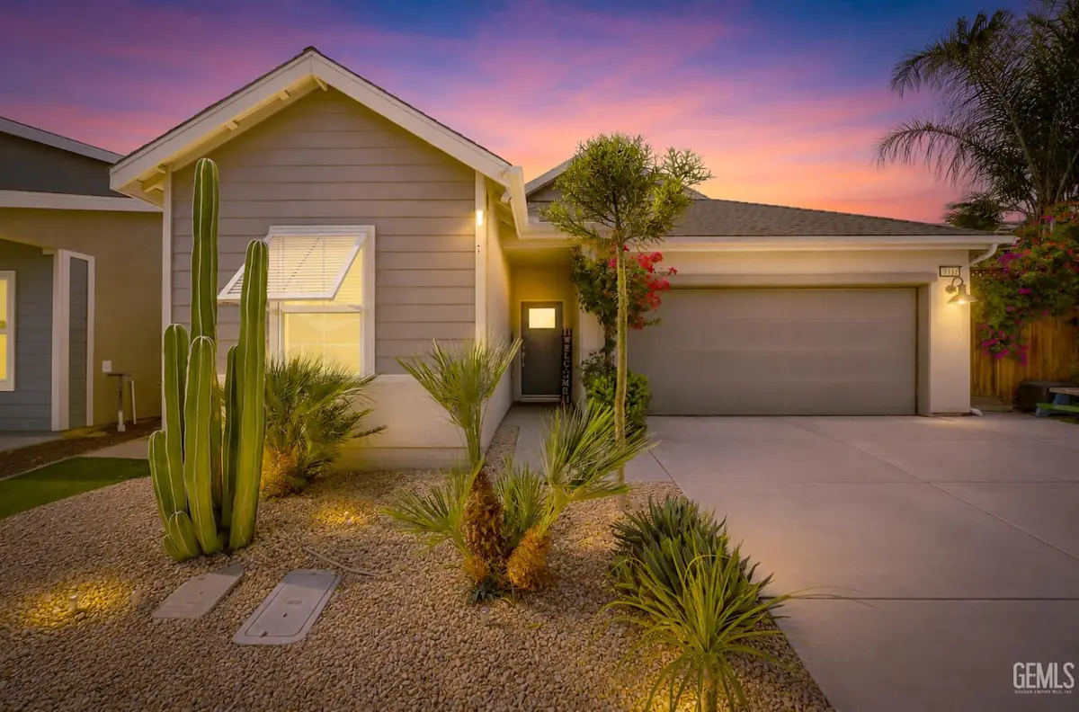 9716 COBBLE CREEK DRIVE, Shafter, CA 93263 - #1