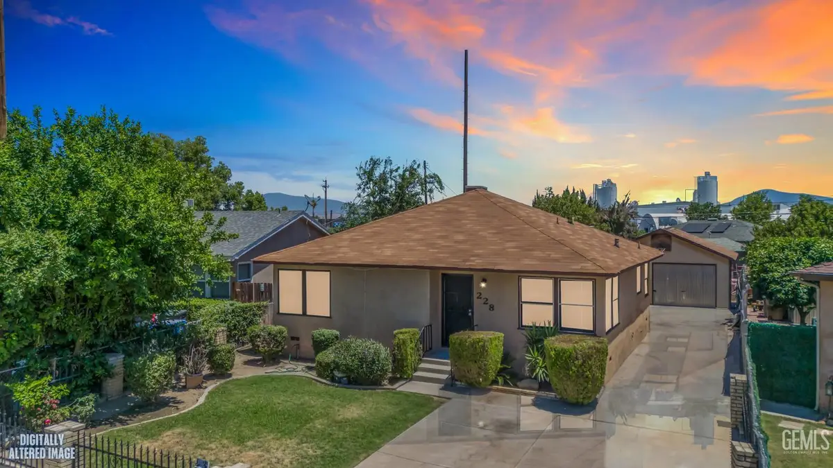 228 DONNA AVENUE, Bakersfield, CA 93304 - #1