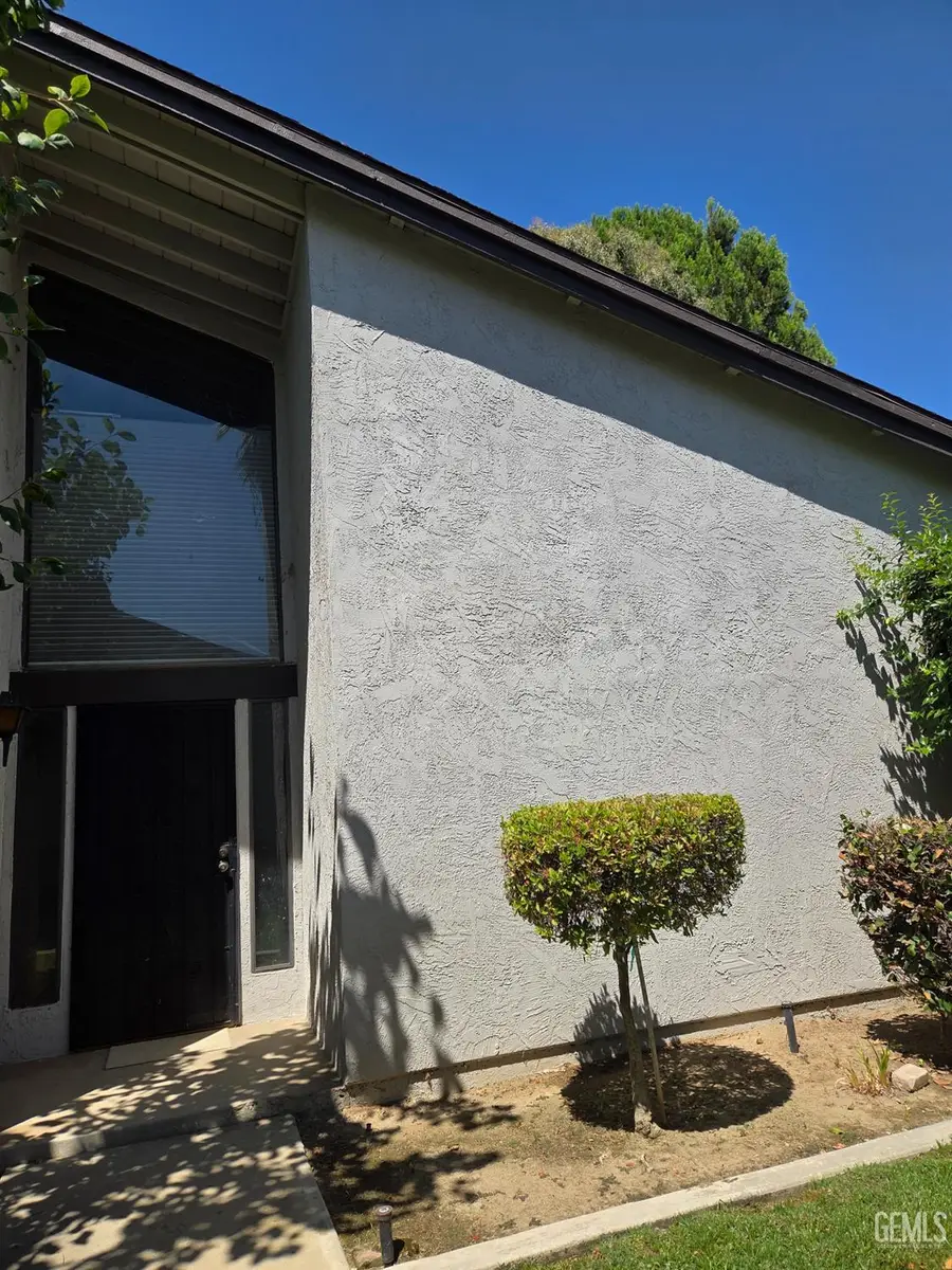 5900 KIRKSIDE DRIVE #E, Bakersfield, CA 93309 - #2