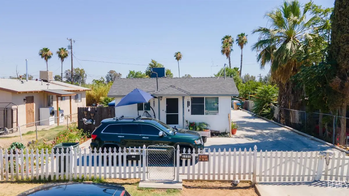 1229 JEFFREY STREET, Bakersfield, CA 93305 - #1