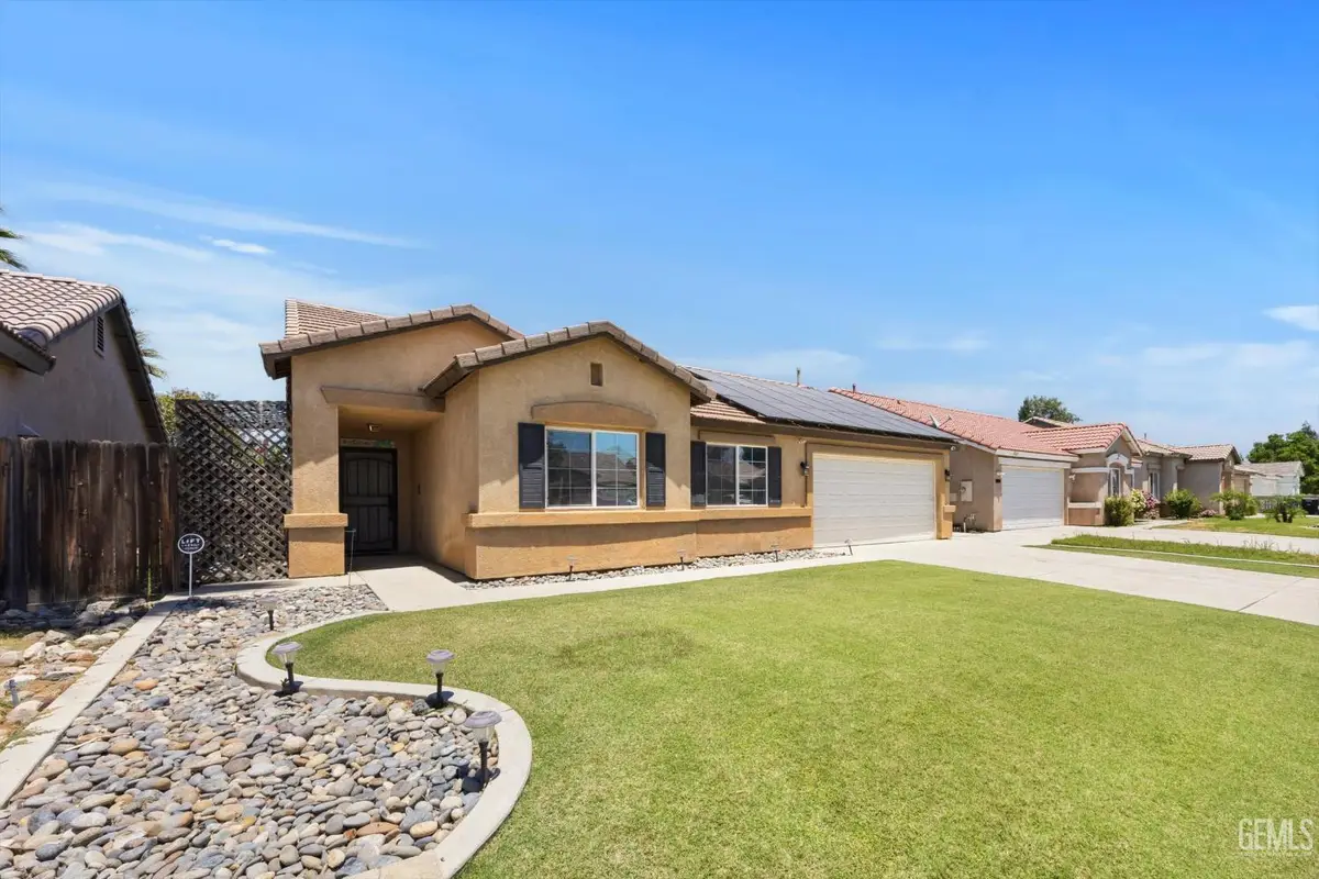 10202 PINNACLE RIDGE AVENUE, Bakersfield, CA 93311 - #1