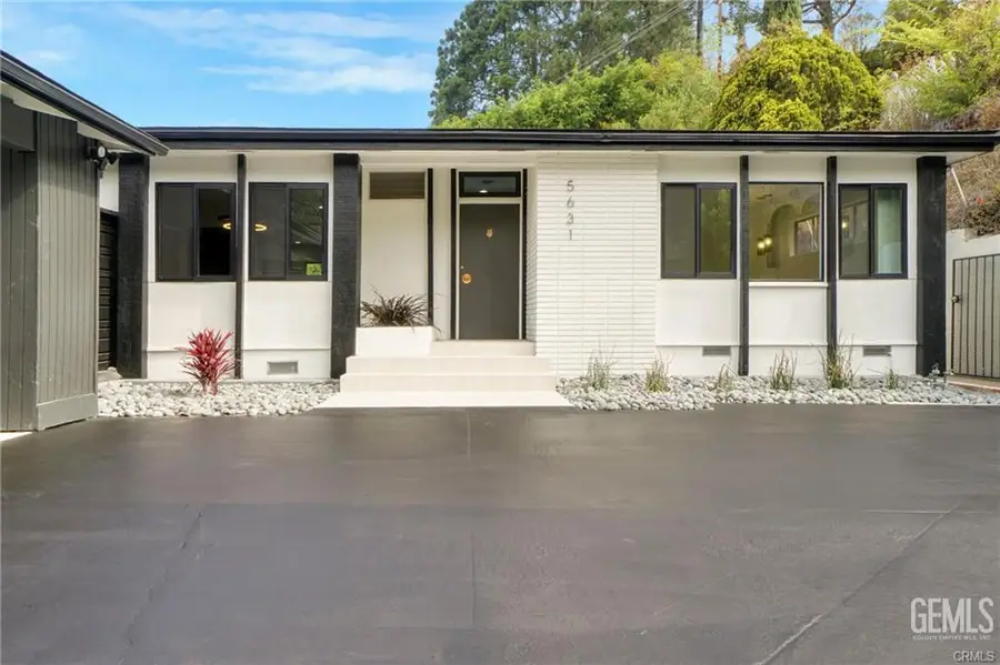 5631 PARK OAK PLACE, Los Angeles, CA 90068 - #2