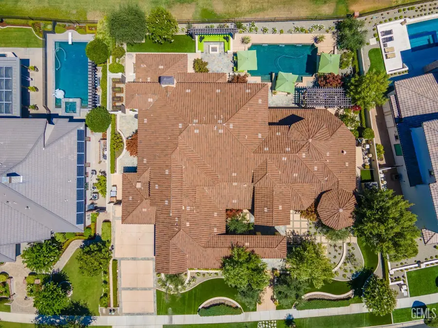 2508 BRIGHTON PARK DRIVE, Bakersfield, CA 93311 - #2