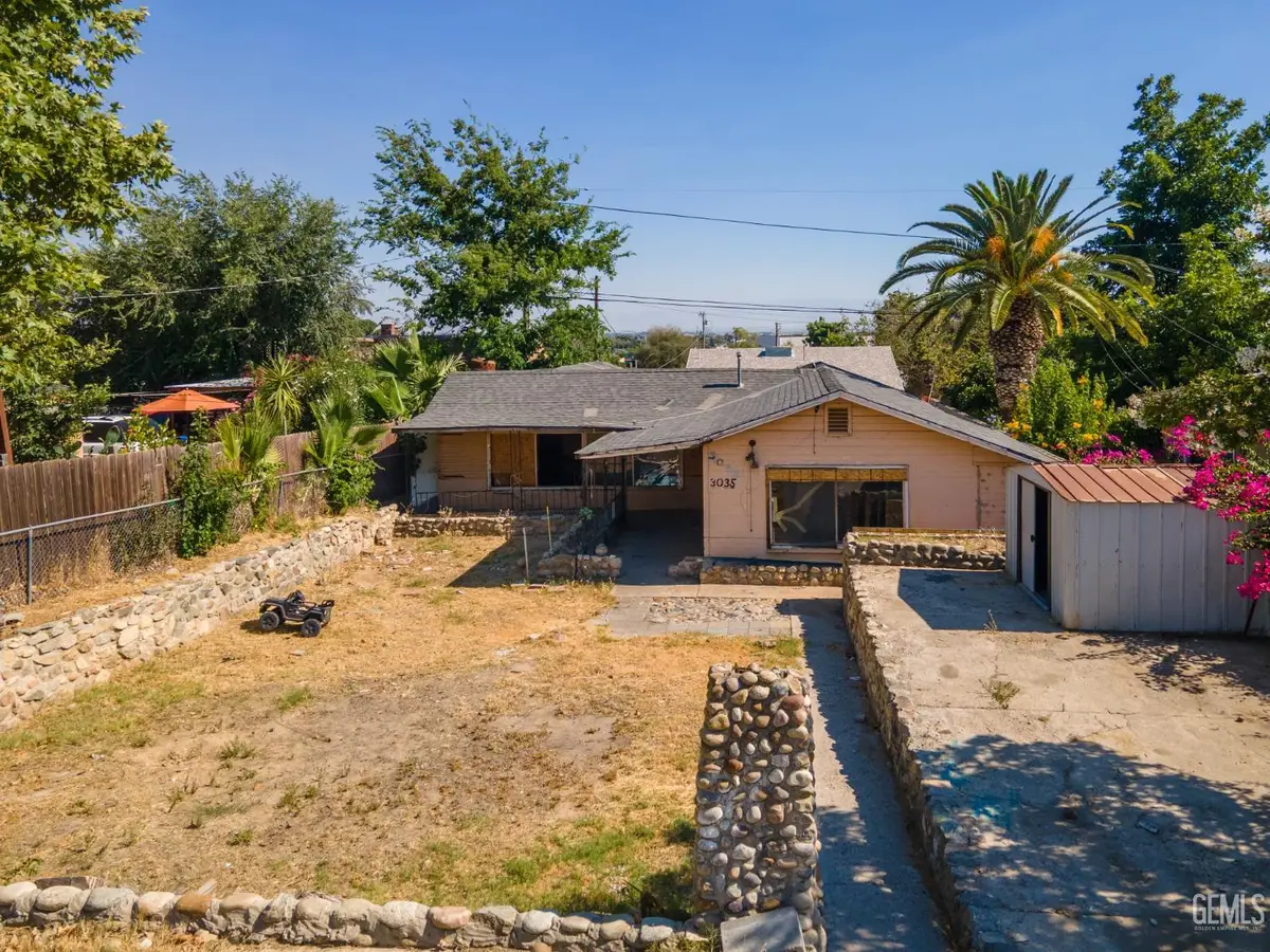 3035 LAKE STREET, Bakersfield, CA 93306 - #1