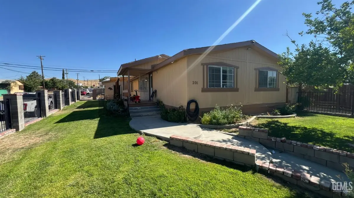 201 B STREET, Taft, CA 93268 - #1
