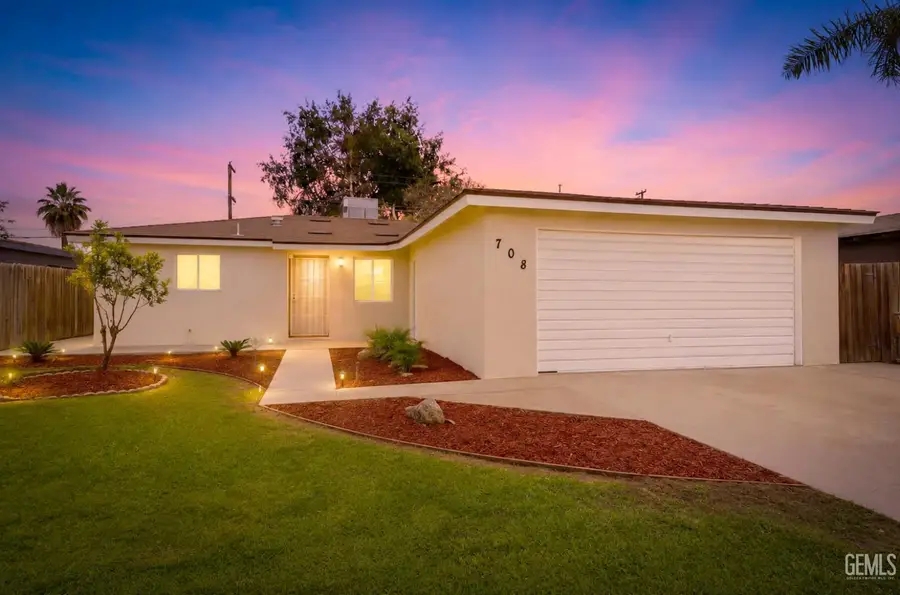 708 DELFINO LANE, Bakersfield, CA 93304 - #2