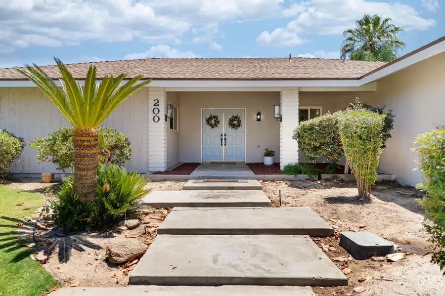 200 CARR STREET, Bakersfield, CA 93309 - #2