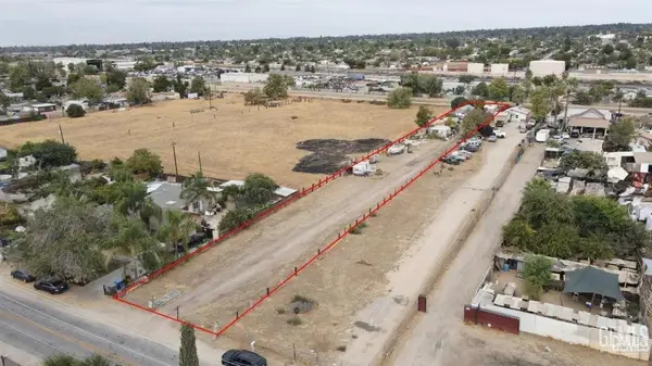 4024 DEACON AVENUE, Bakersfield, CA 93307