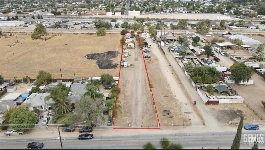 4024 DEACON AVENUE, Bakersfield, CA 93307 - #2