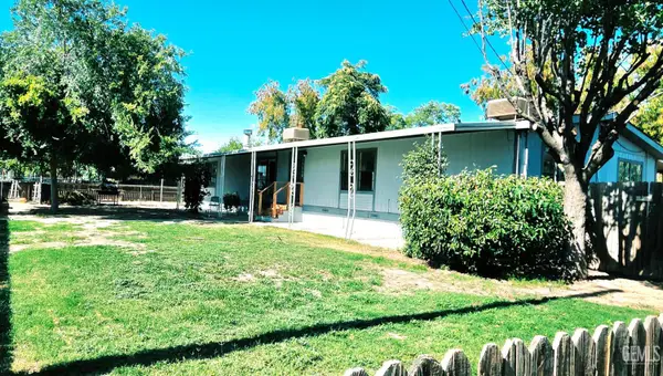 8870 HUDSON PLACE, Bakersfield, CA 93307