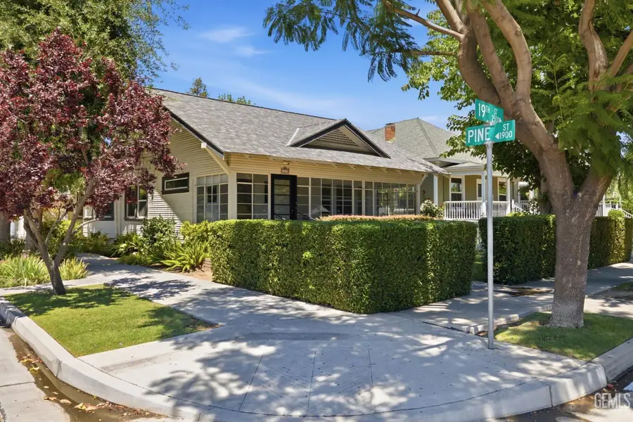 2530 19TH STREET, Bakersfield, CA 93301 - #2