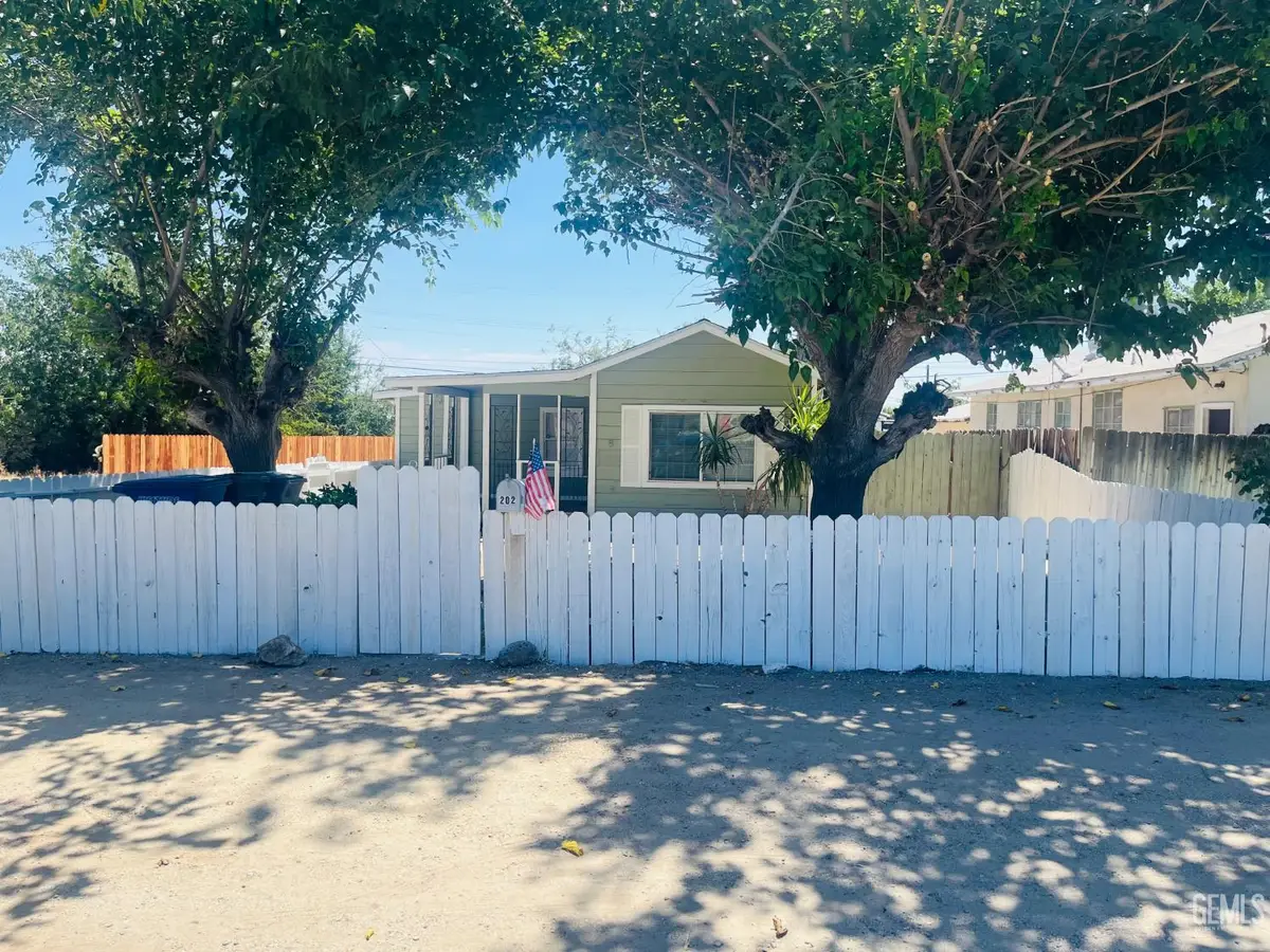 202 JEFFERSON STREET, Taft, CA 93268 - #1