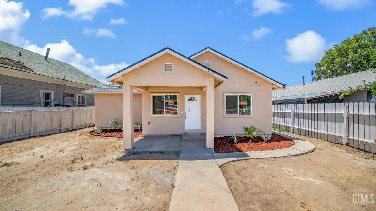 429 MONTEREY STREET, Bakersfield, CA 93305 - #1