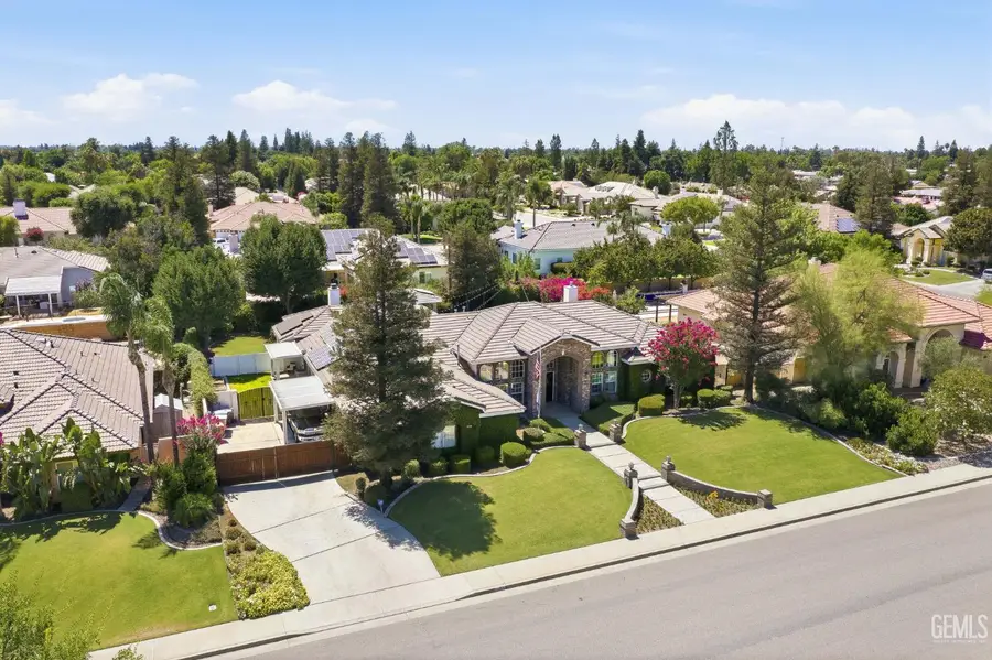 1409 SUFFOLK STREET, Bakersfield, CA 93312 - #3