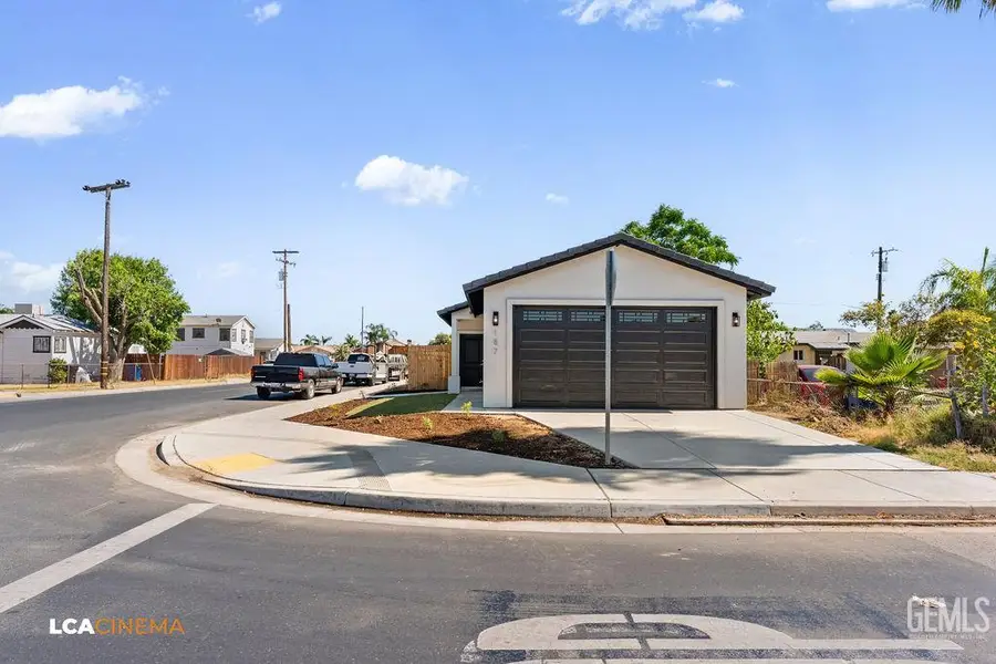 187 E ORANGE, Shafter, CA 93263 - #2