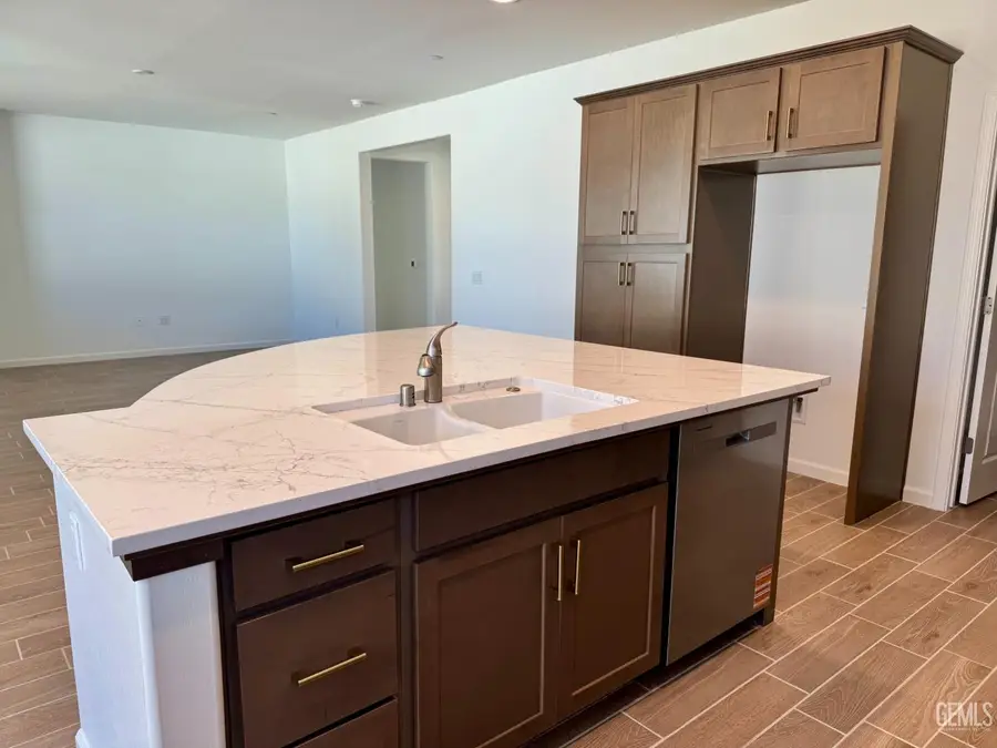 15200 GARETHFORD STREET, Bakersfield, CA 93311 - #3