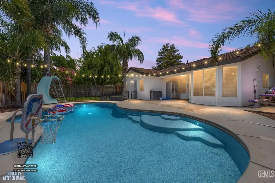 5808 SPRING BLOSSOM STREET, Bakersfield, CA 93313 - #2