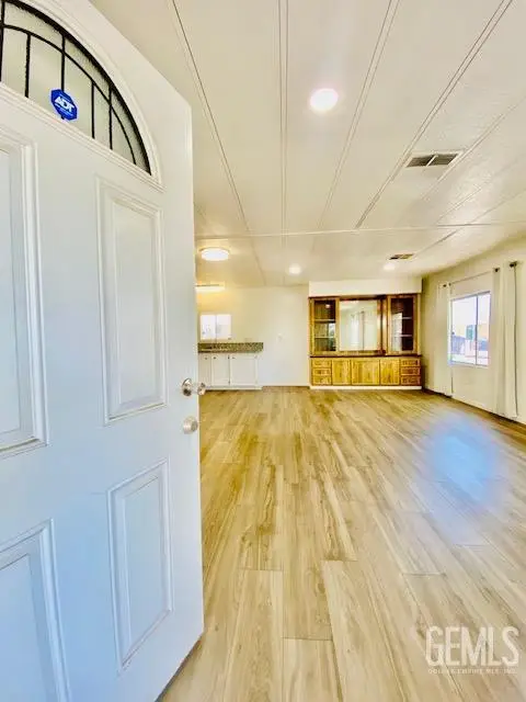 3535 STINE ROAD #124, Bakersfield, CA 93309 - #3