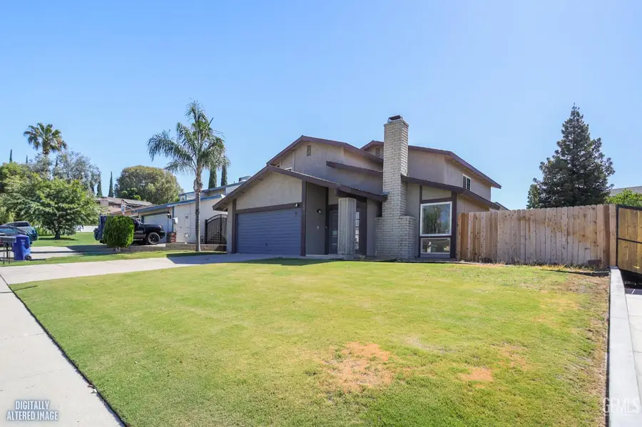 3001 CATALINA DRIVE, Bakersfield, CA 93306 - #3