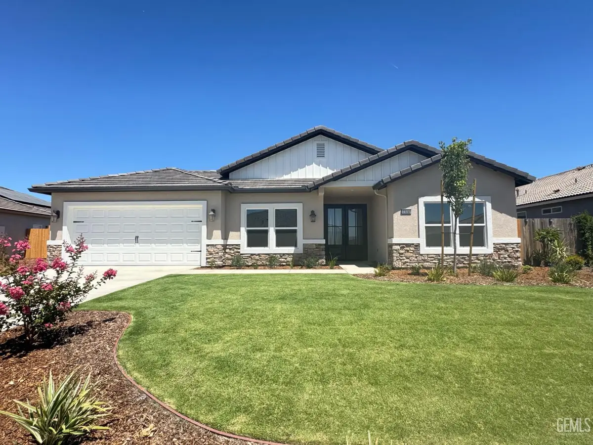 7308 GARRISON, Bakersfield, CA 93311 - #1