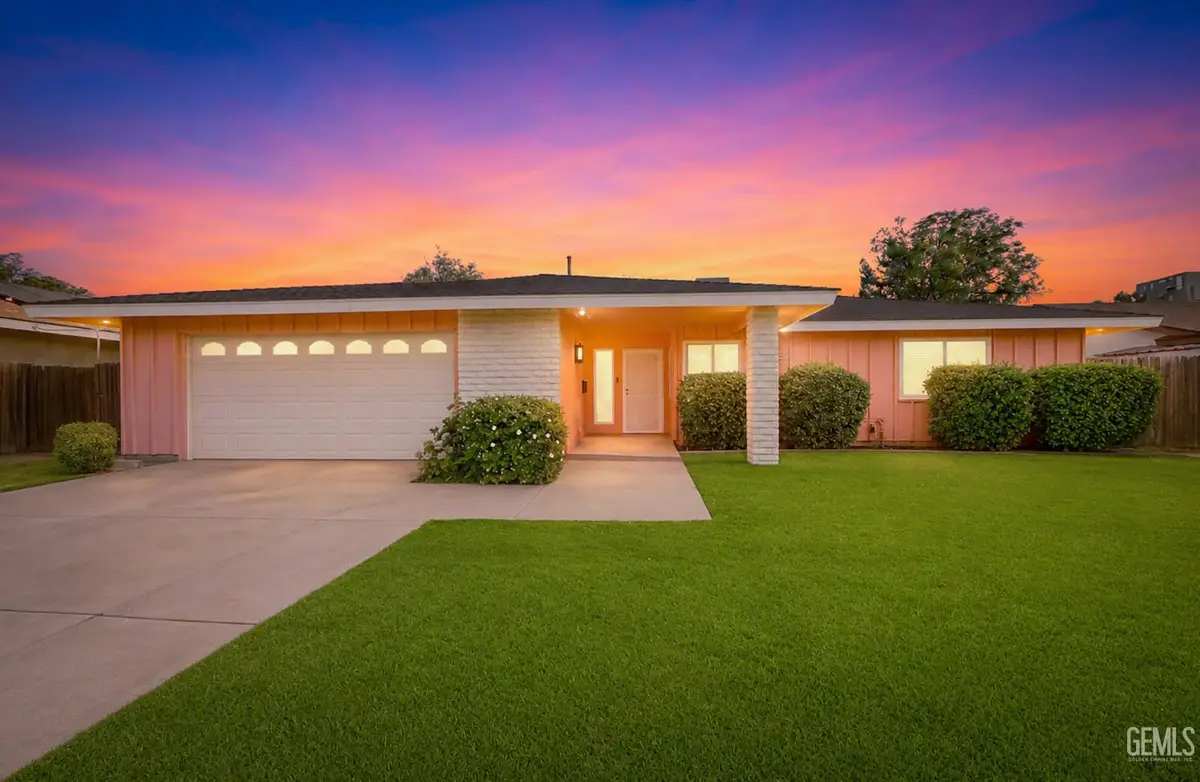 6009 DESERT HILLS AVENUE, Bakersfield, CA 93309 - #1