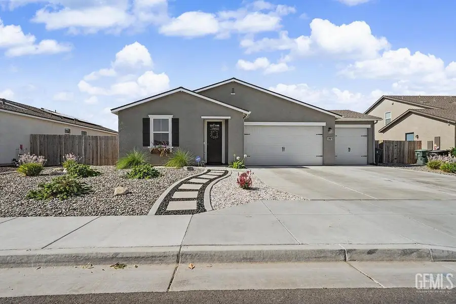 7717 RIDGE FOREST DRIVE, Bakersfield, CA 93313 - #2