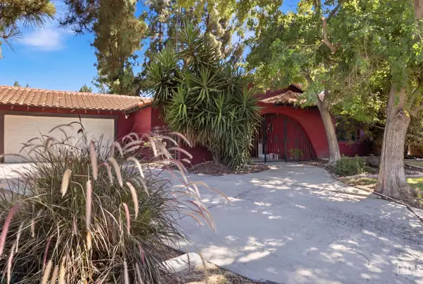 5904 LANDFAIR DRIVE, Bakersfield, CA 93309