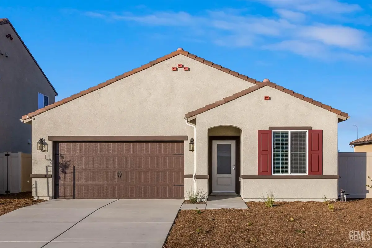 7924 BLUEBERRY AVENUE, Bakersfield, CA 93313 - #1