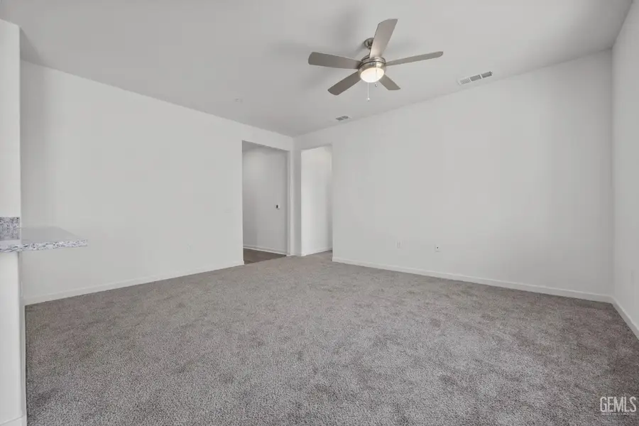 7906 BLUEBERRY AVENUE, Bakersfield, CA 93313 - #2
