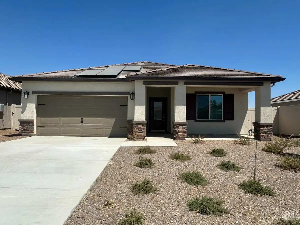 7931 BLUEBERRY AVENUE, Bakersfield, CA 93313 - #1