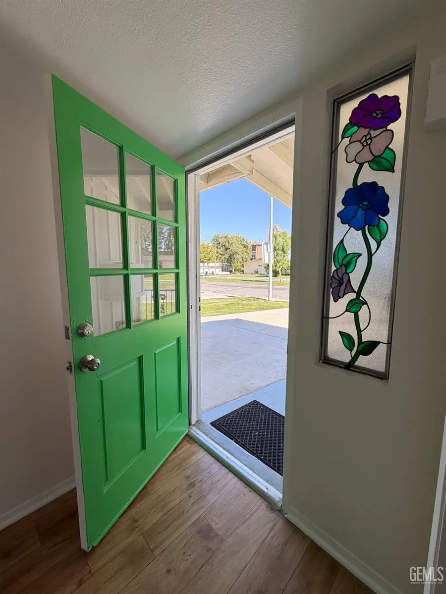 5616 SUNDALE AVENUE, Bakersfield, CA 93309 - #3