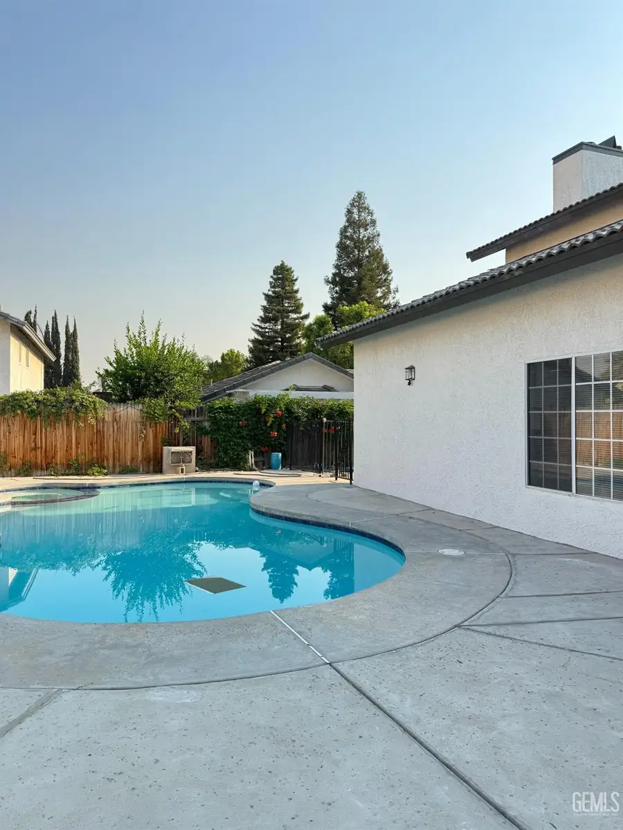 9012 CAYMUS COURT, Bakersfield, CA 93312 - #2
