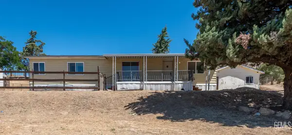 1195 ARABIAN DRIVE, Tehachapi, CA 93561