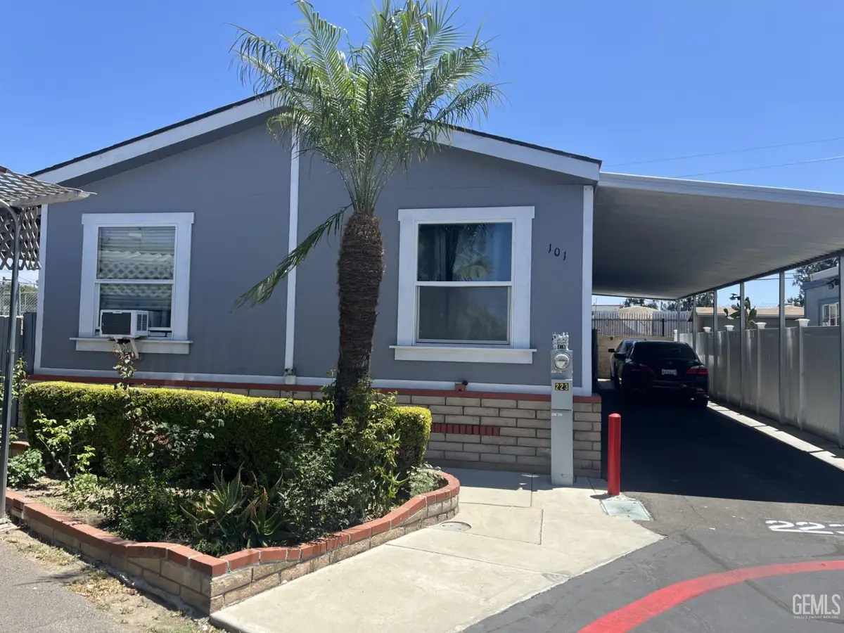 101 CROWN LANE, Santa Ana, CA 92704 - #1