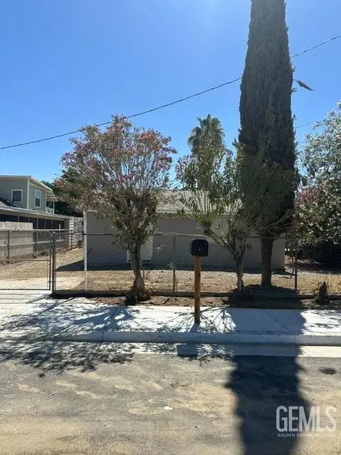 11417 LOWE STREET, Lamont, CA 93241 - #1