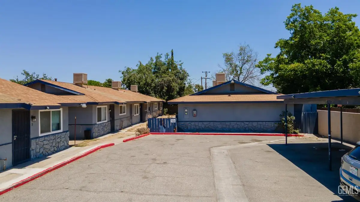 600 S REAL ROAD, Bakersfield, CA 93309 - #1