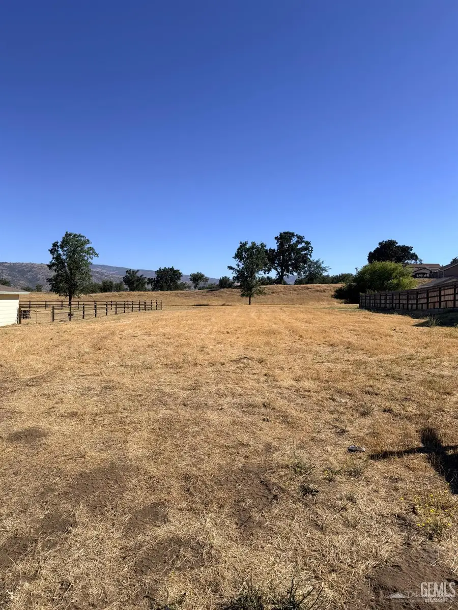 0 BUCKPASSER, Tehachapi, CA 93561 - #2