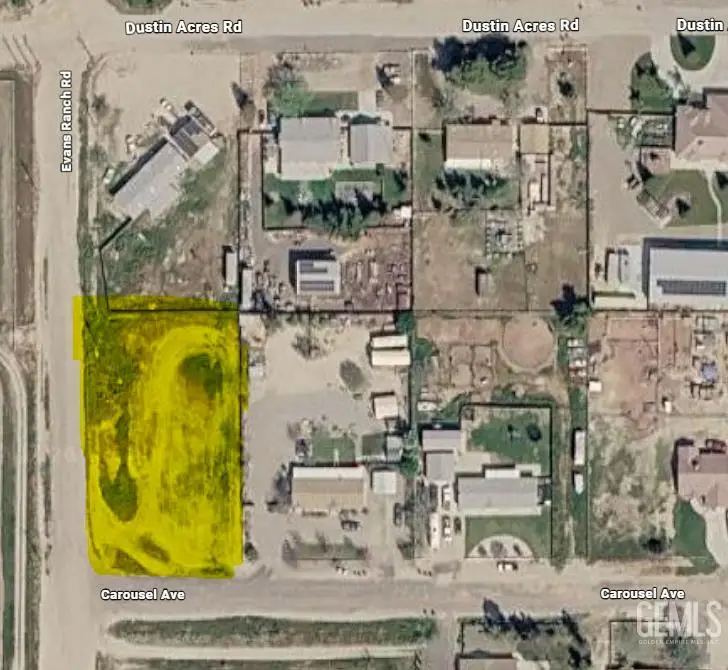 28102 CAROUSEL AVENUE, Taft, CA 93268 - #2