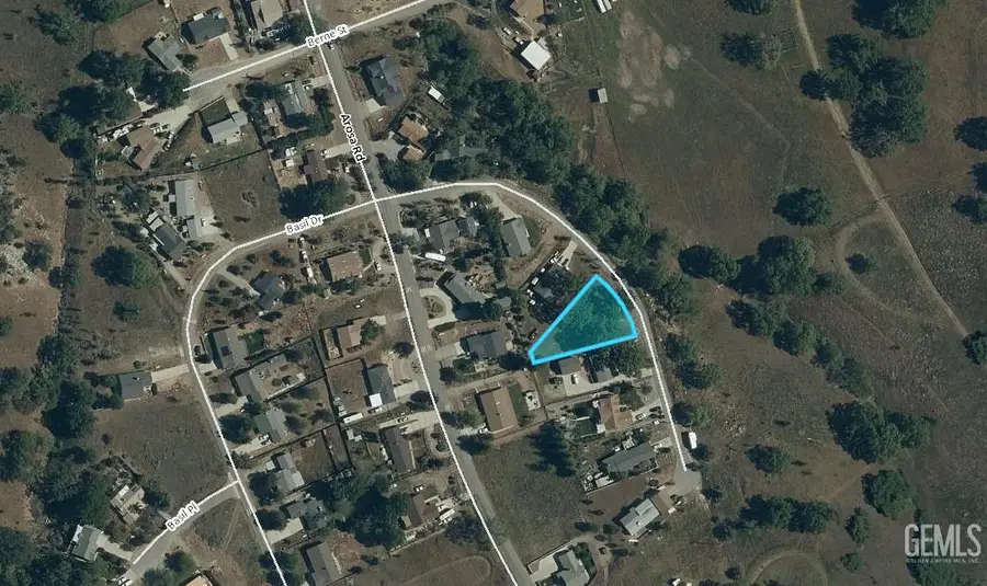 18340 BASIL DRIVE, Tehachapi, CA 93561 - #2