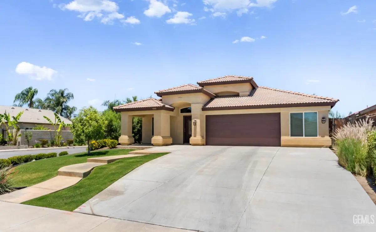 9808 SNOWDON AVENUE, Bakersfield, CA 93311 - #1