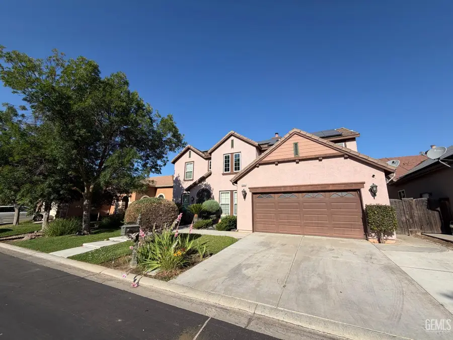 4683 N ARROW RIDGE WAY, Clovis, CA 93619 - #3