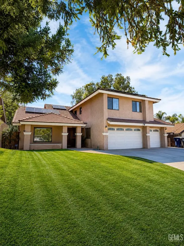 2705 VYN DRIVE, Bakersfield, CA 93306