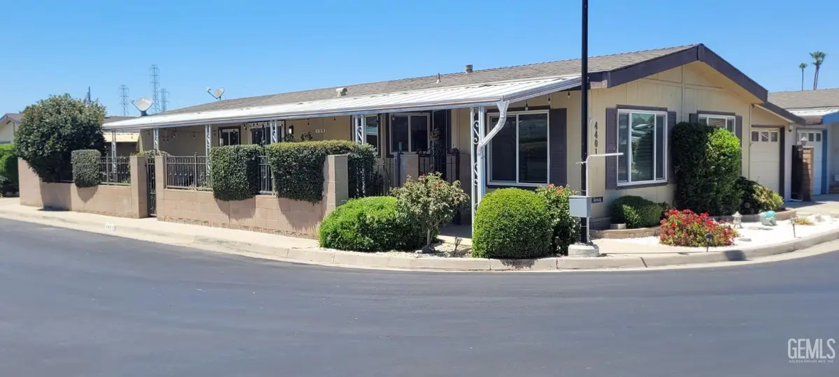4401 CAMELOT PLACE, Bakersfield, CA 93301 - #1